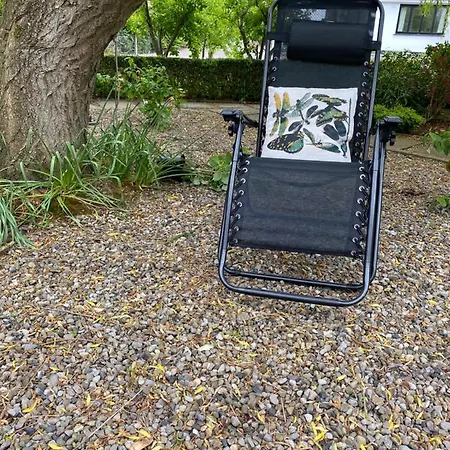 En-Suite Double Room. Dublin Airport, Fairyhouse, Tayto Park, Ashbourne Close By. *